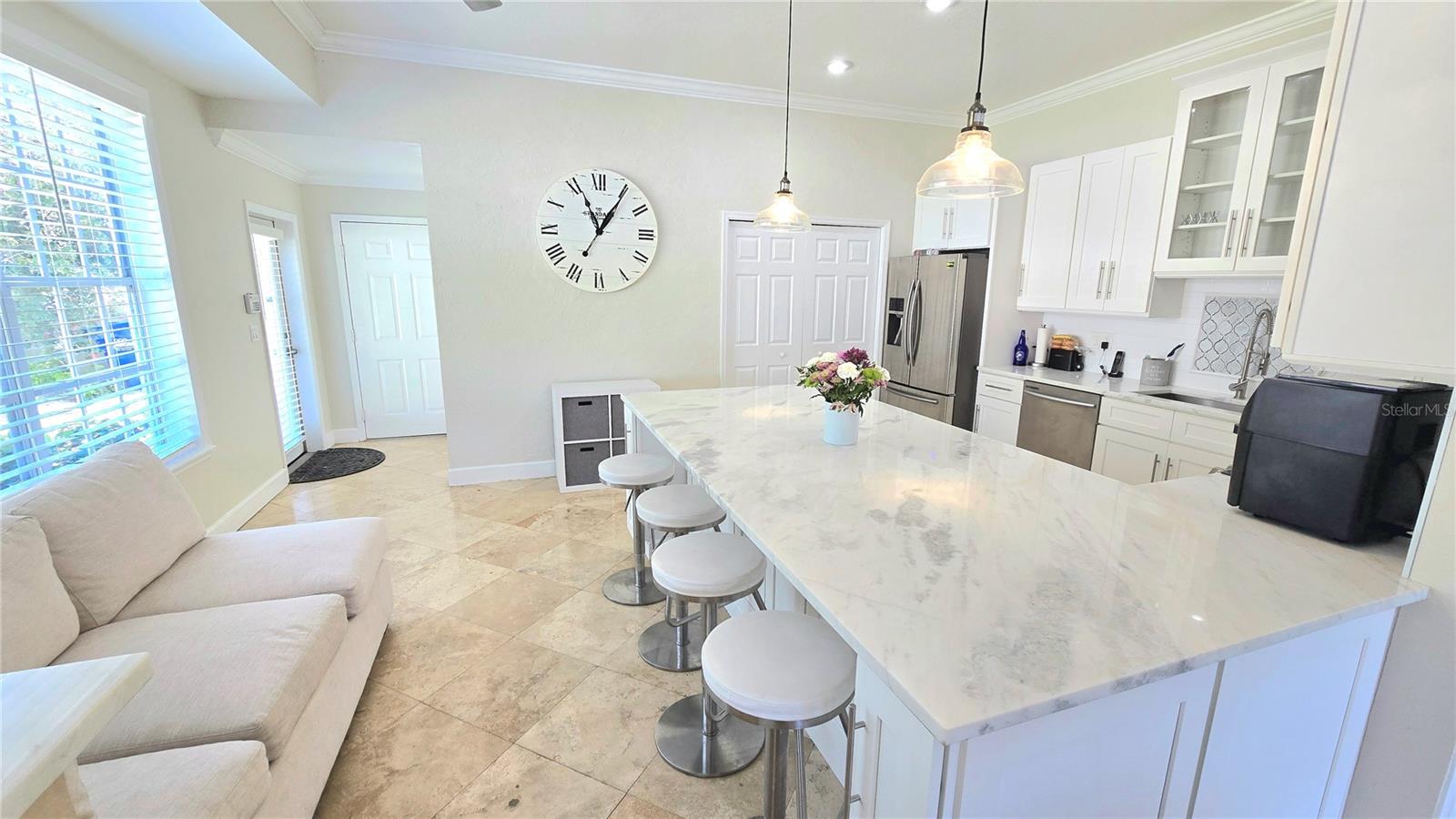 1806 LAGO VISTA BLVD — photo 2