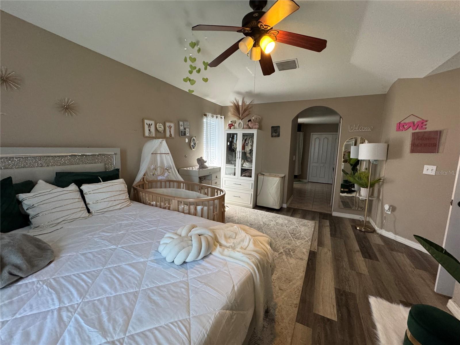 435 STONE BRIAR DR — photo 11