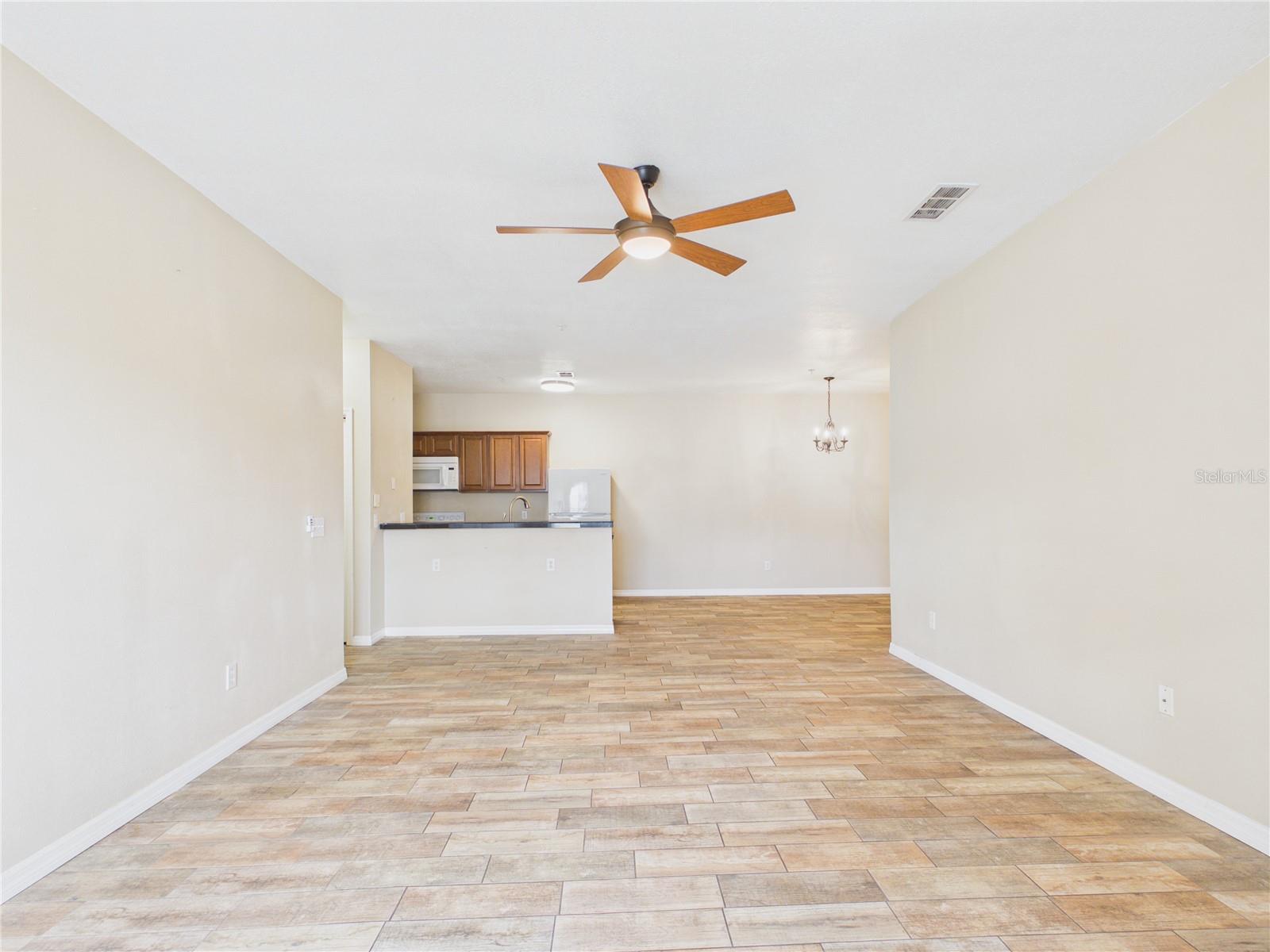 16305 ENCLAVE VILLAGE DR #102 — photo 14