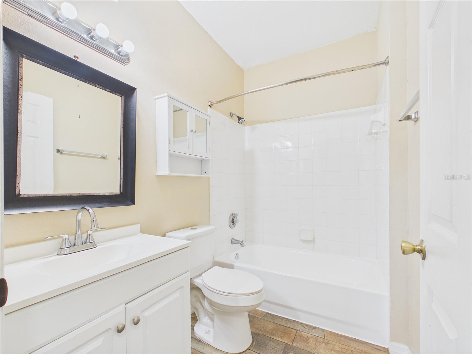 16305 ENCLAVE VILLAGE DR #102 — photo 18