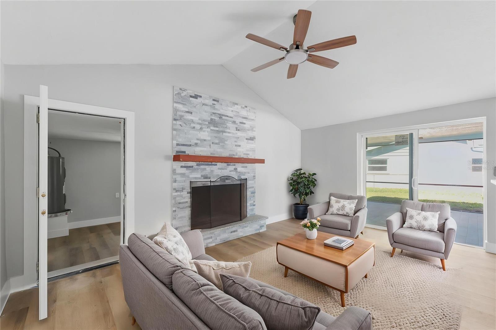 7608 YACHTSMAN DR — photo 14