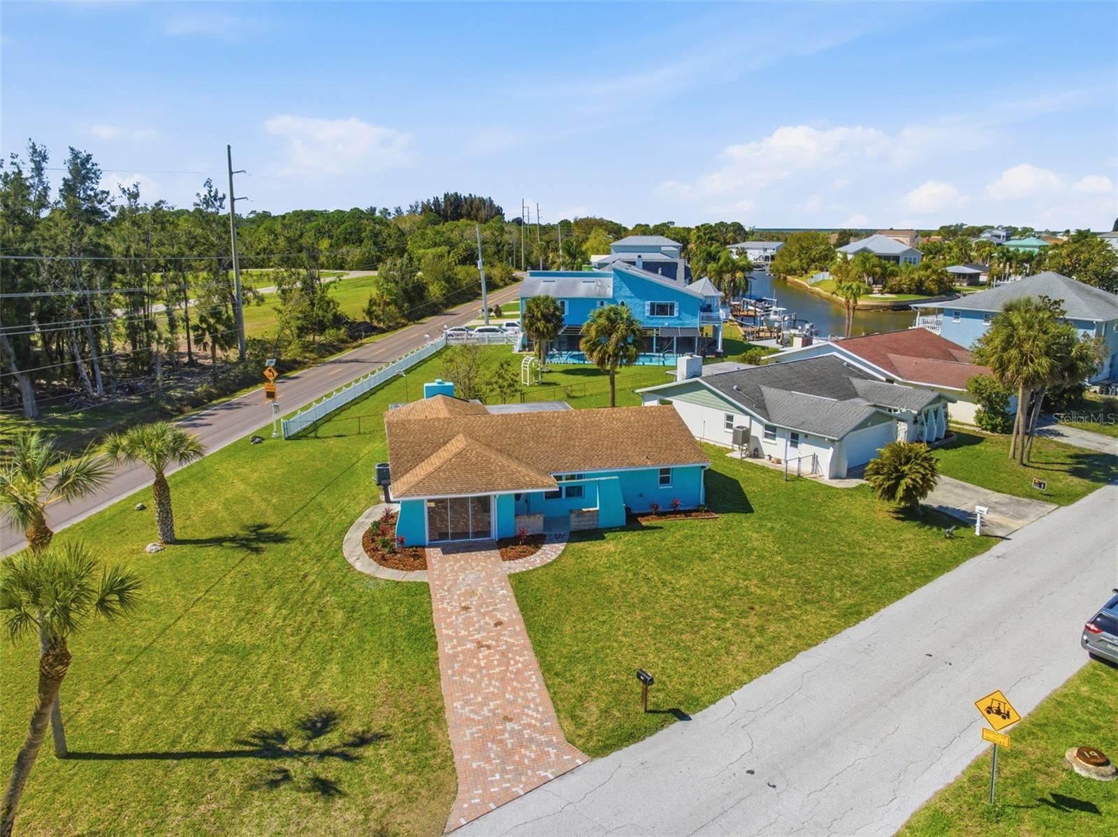 7608 YACHTSMAN DR — photo 30