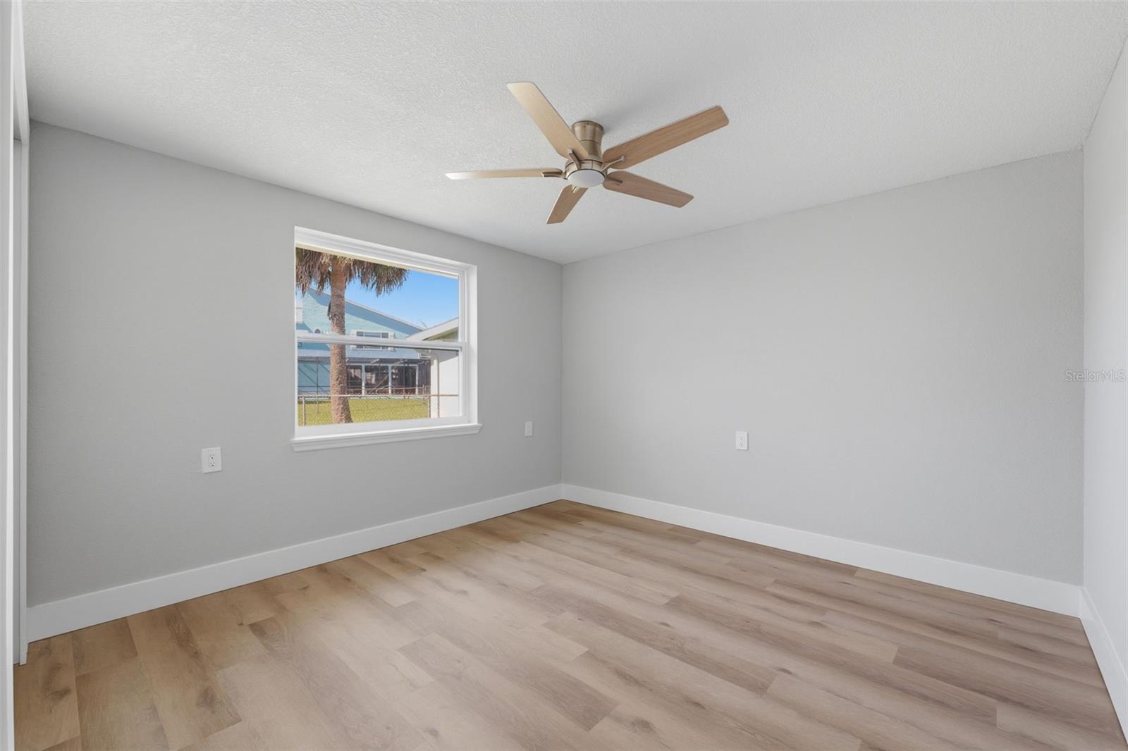7608 YACHTSMAN DR — photo 21