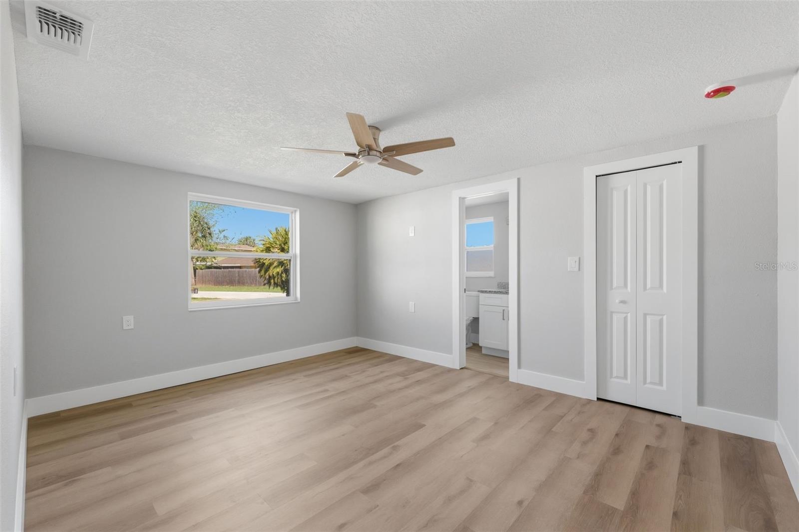 7608 YACHTSMAN DR — photo 23