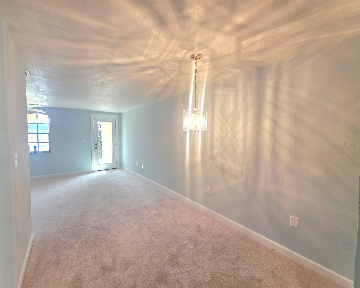 4461 RUSTIC DR — photo 5