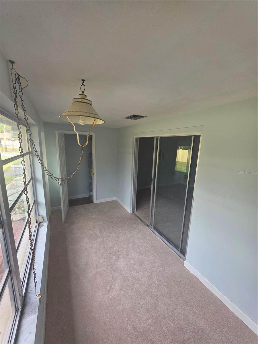 4461 RUSTIC DR — photo 15