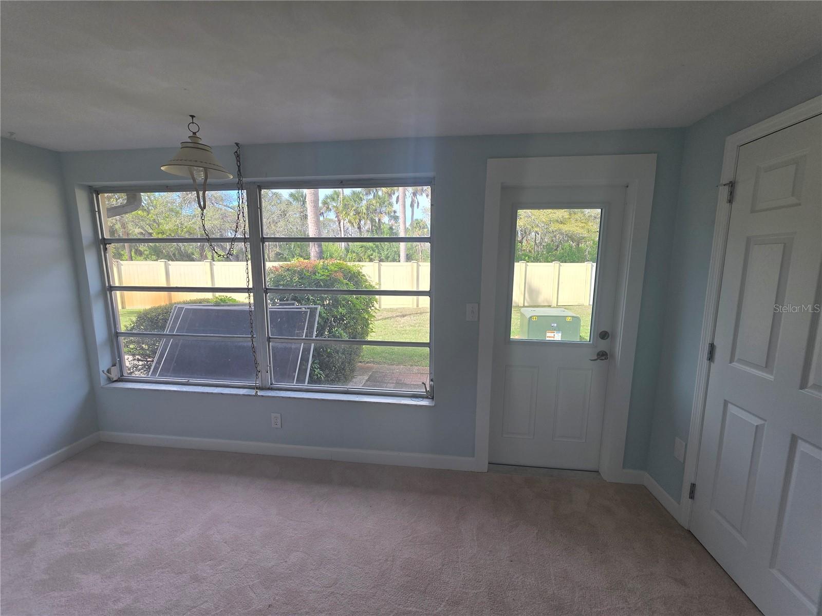 4461 RUSTIC DR — photo 14