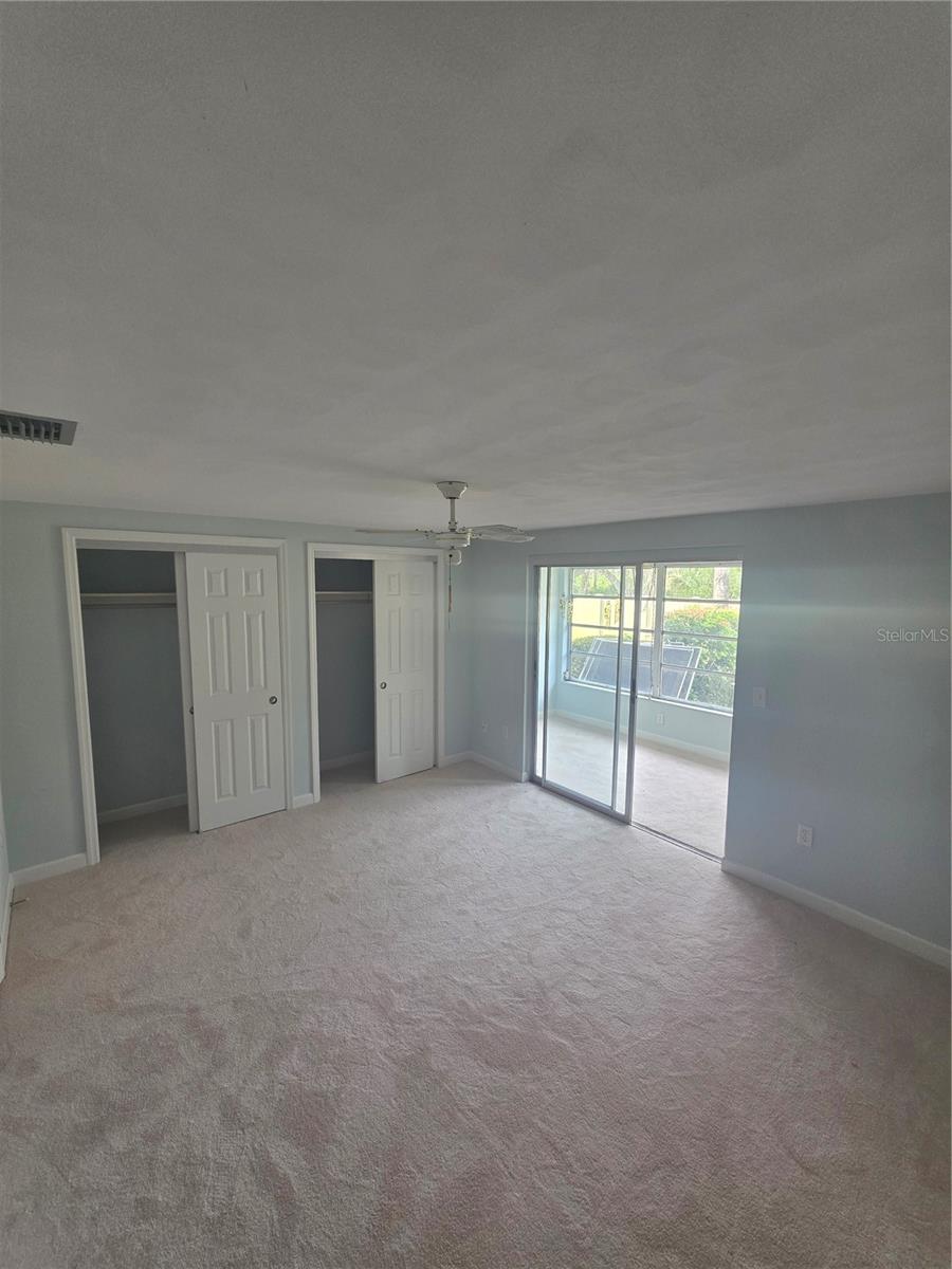4461 RUSTIC DR — photo 13