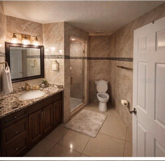 1305 E LOUISE AVE — photo 4