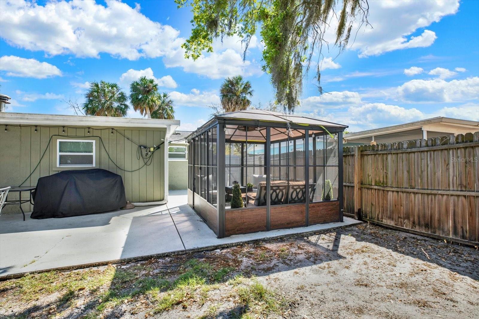 5609 QUIST DR — photo 17