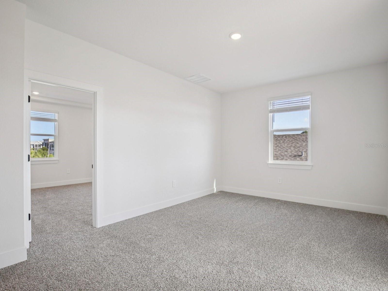 156 SHADY EDGE LOOP — photo 10