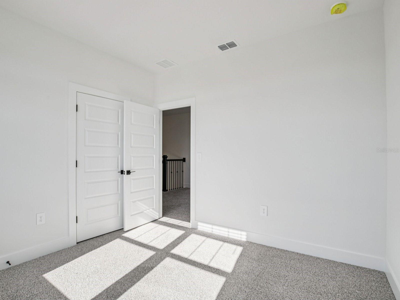156 SHADY EDGE LOOP — photo 17