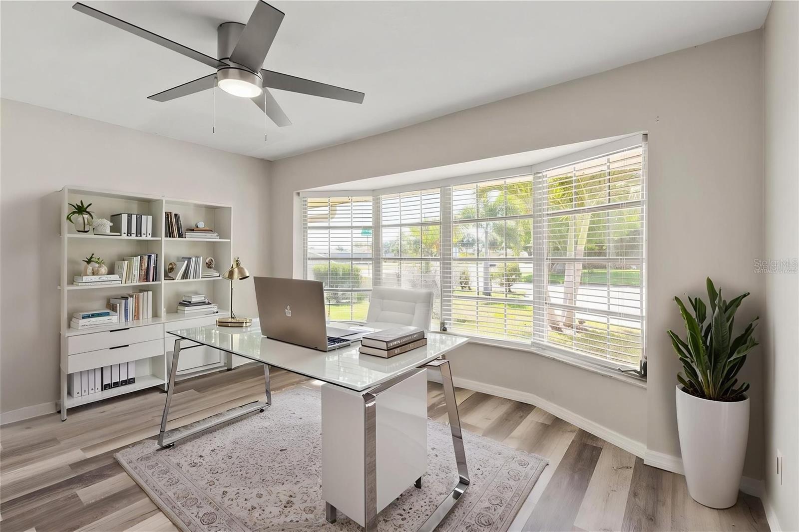 1009 KINGS CT — photo 14