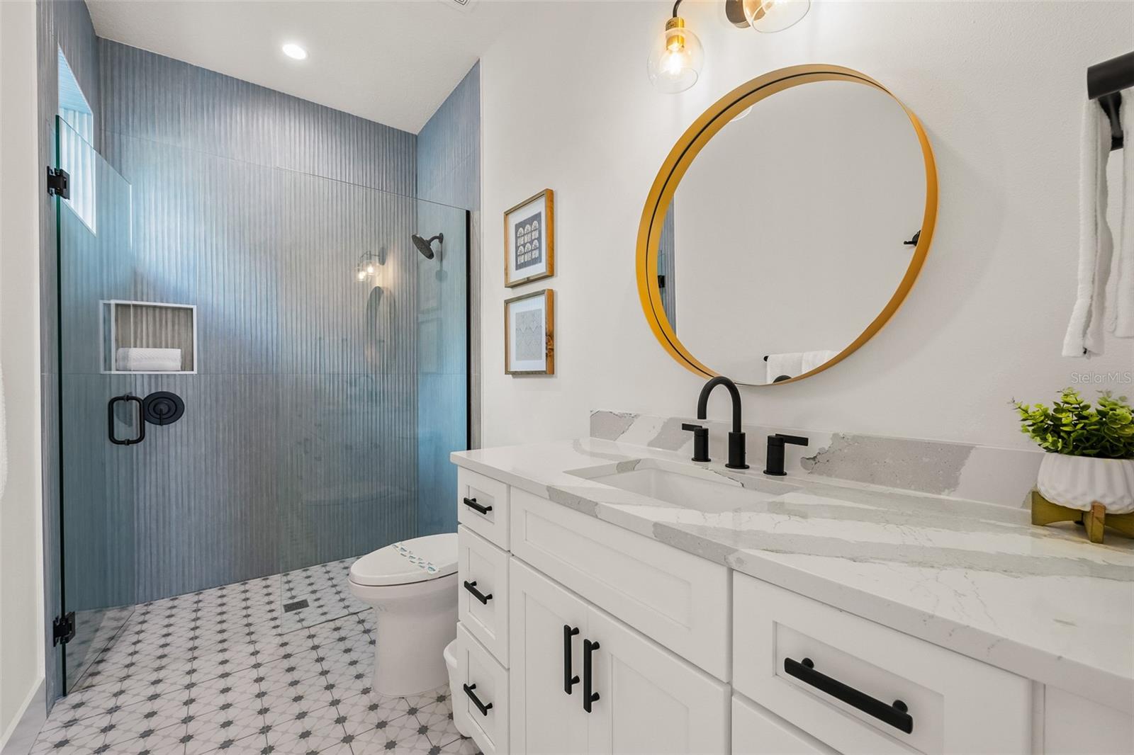128 FILLMORE DR — photo 45