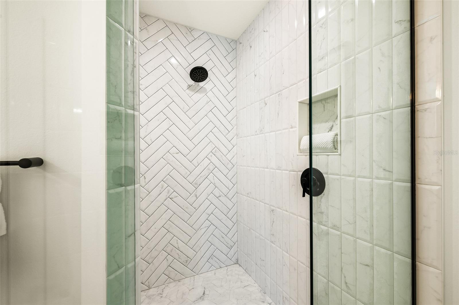 128 FILLMORE DR — photo 42