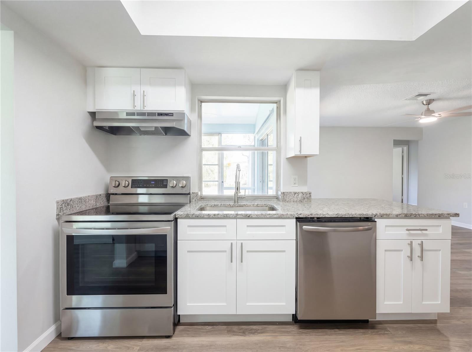 1512 CASCADE CT — photo 14