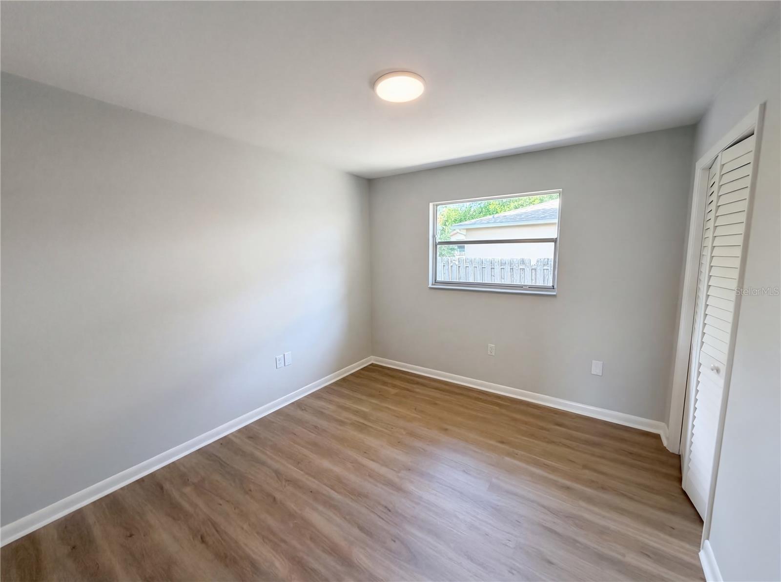 1512 CASCADE CT — photo 25