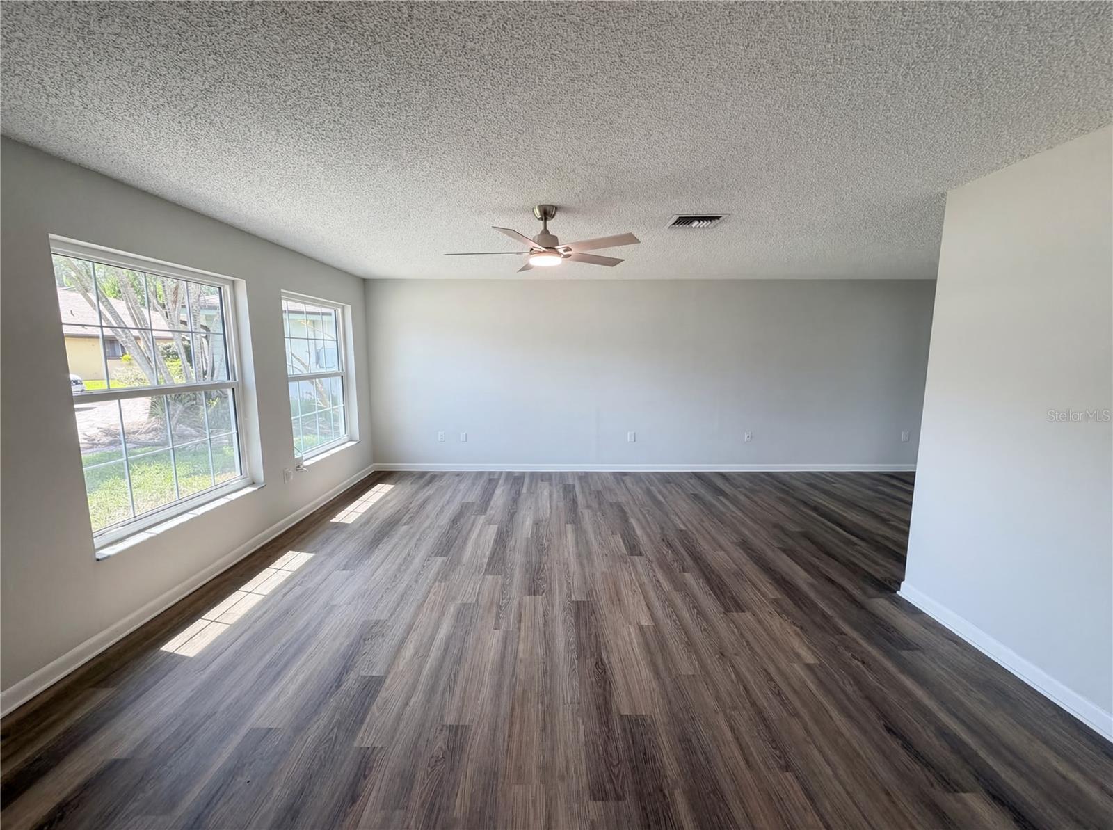 1512 CASCADE CT — photo 10