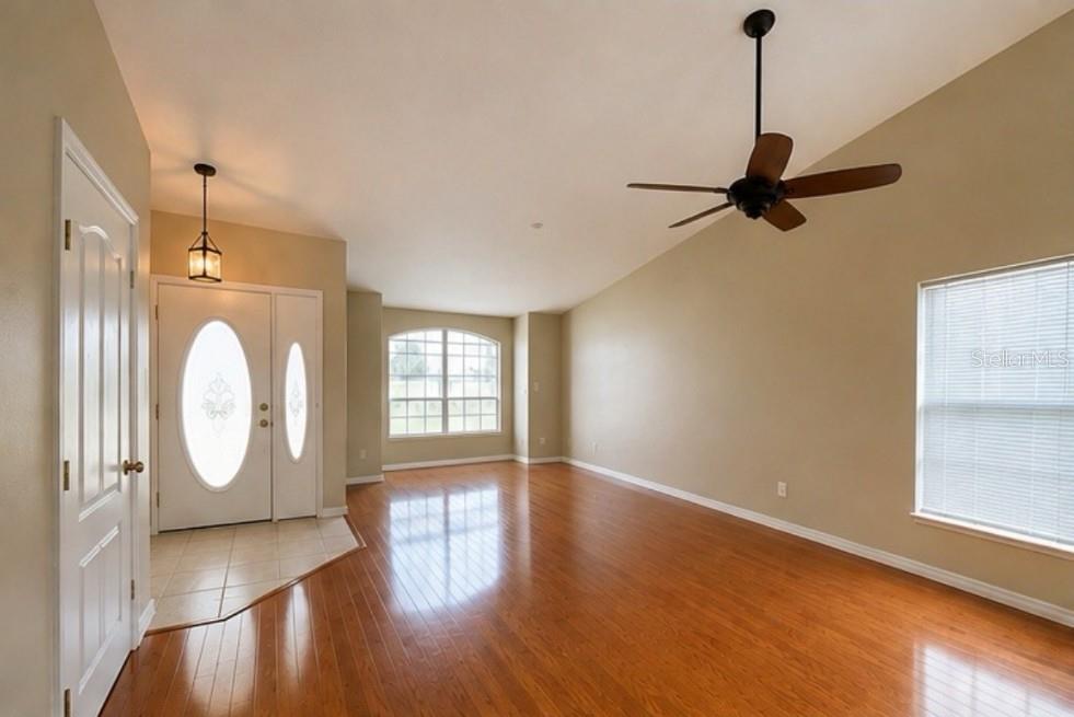 6741 NORTHLAKE DR — photo 3