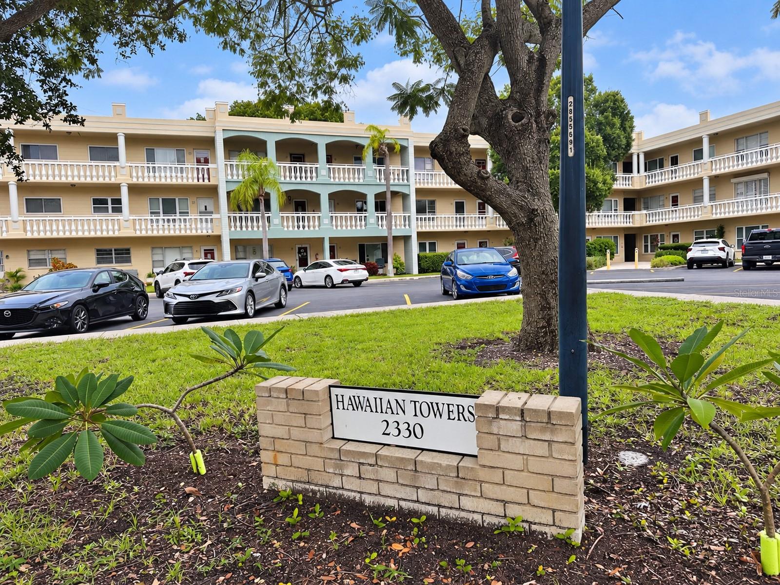 2330 ECUADORIAN WAY #32 — photo 45