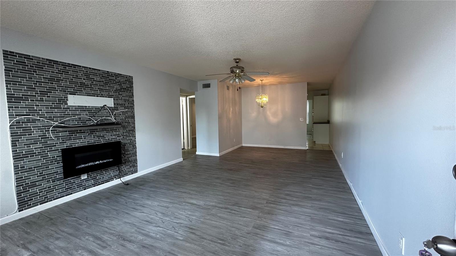 2330 ECUADORIAN WAY #32 — photo 44