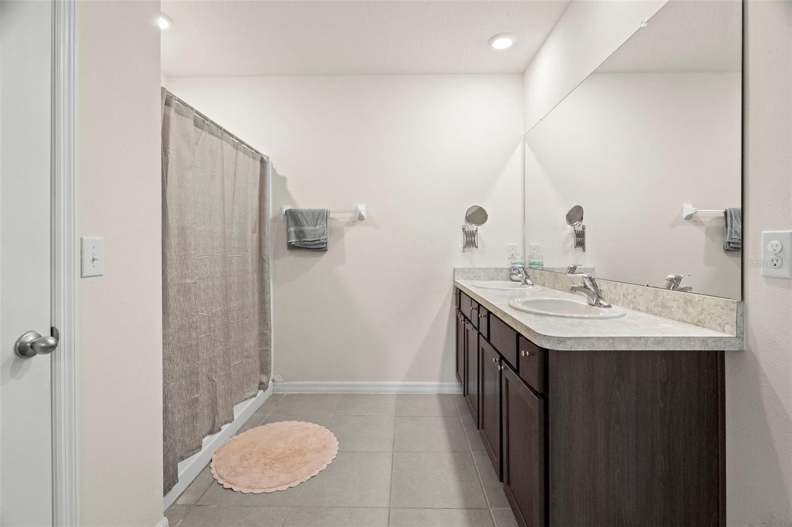 16316 LITTLE GARDEN DR — photo 22