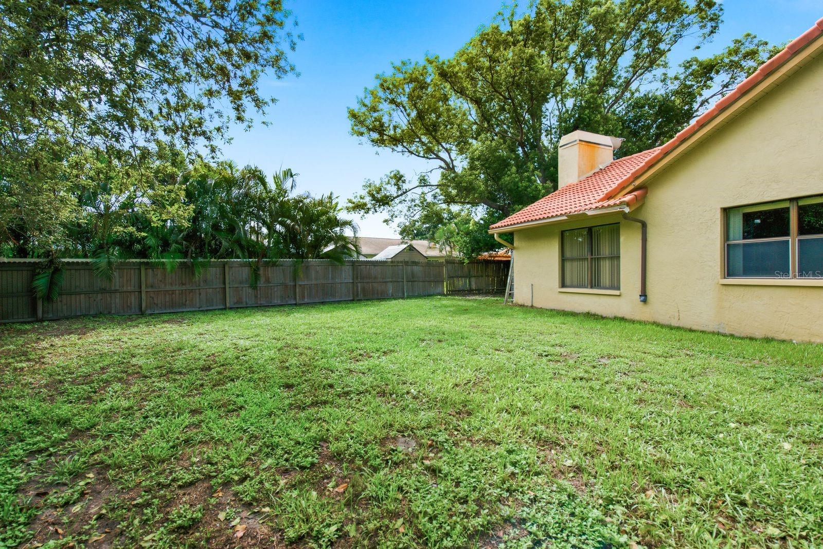 2729 REDFORD CT E — photo 46