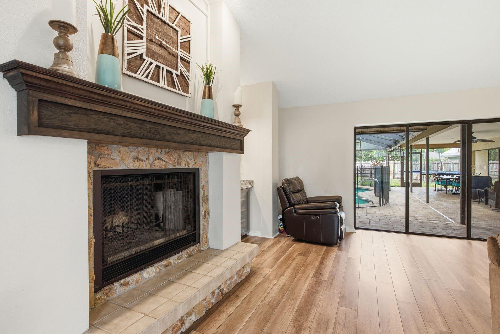 2729 REDFORD CT E — photo 21