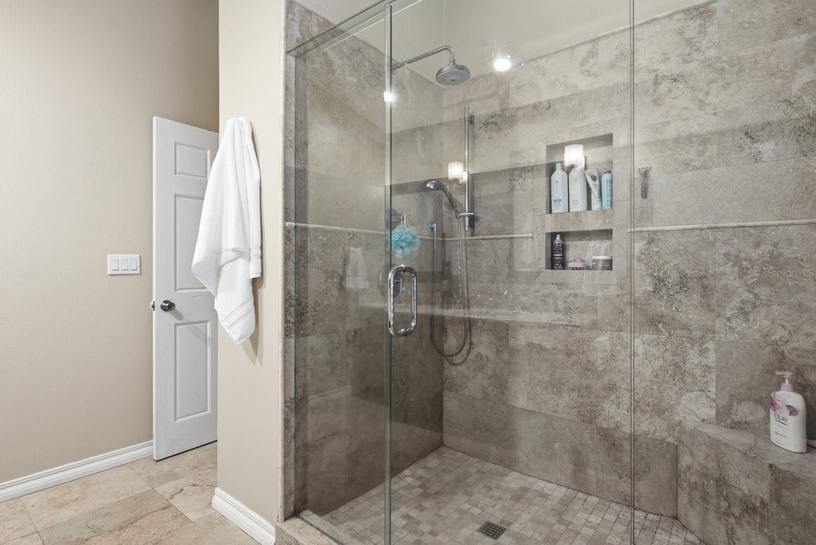 2729 REDFORD CT E — photo 27