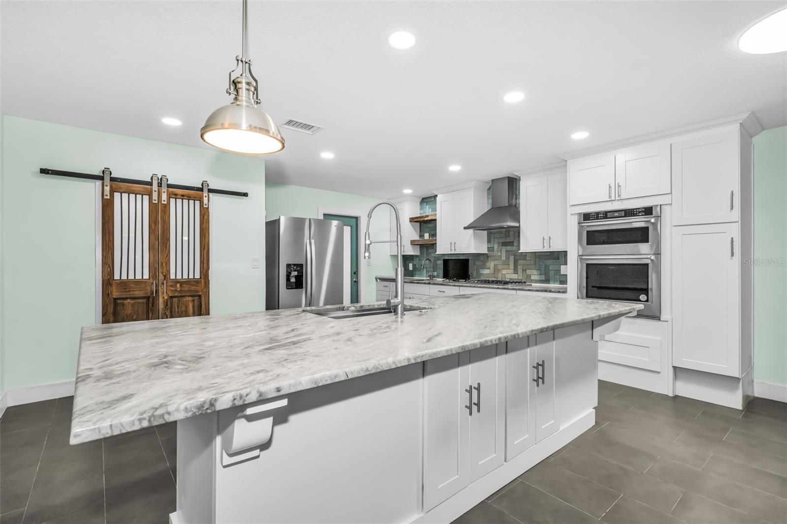 3931 HEADSAIL DR — photo 35