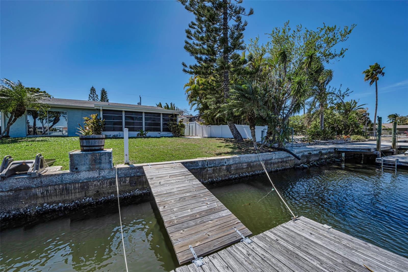 3931 HEADSAIL DR — photo 53