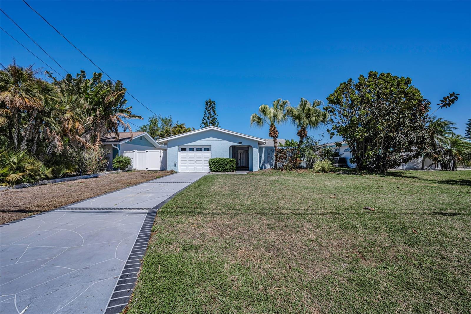 3931 HEADSAIL DR — photo 3