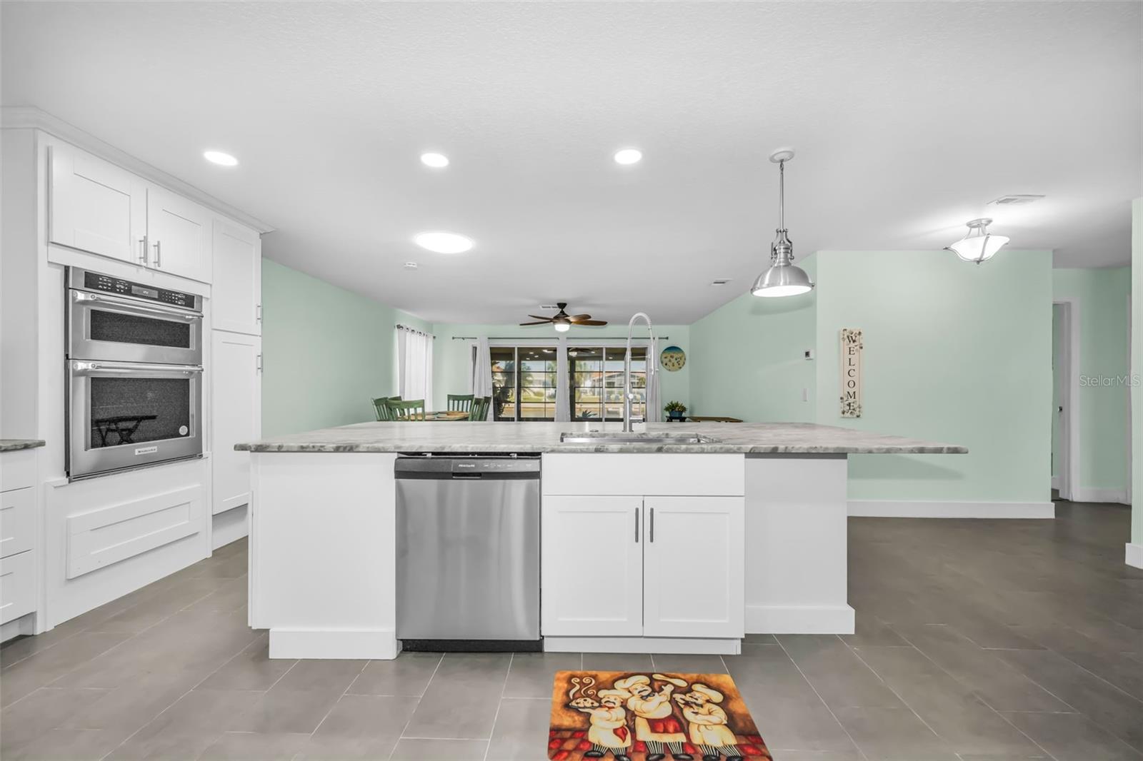3931 HEADSAIL DR — photo 26
