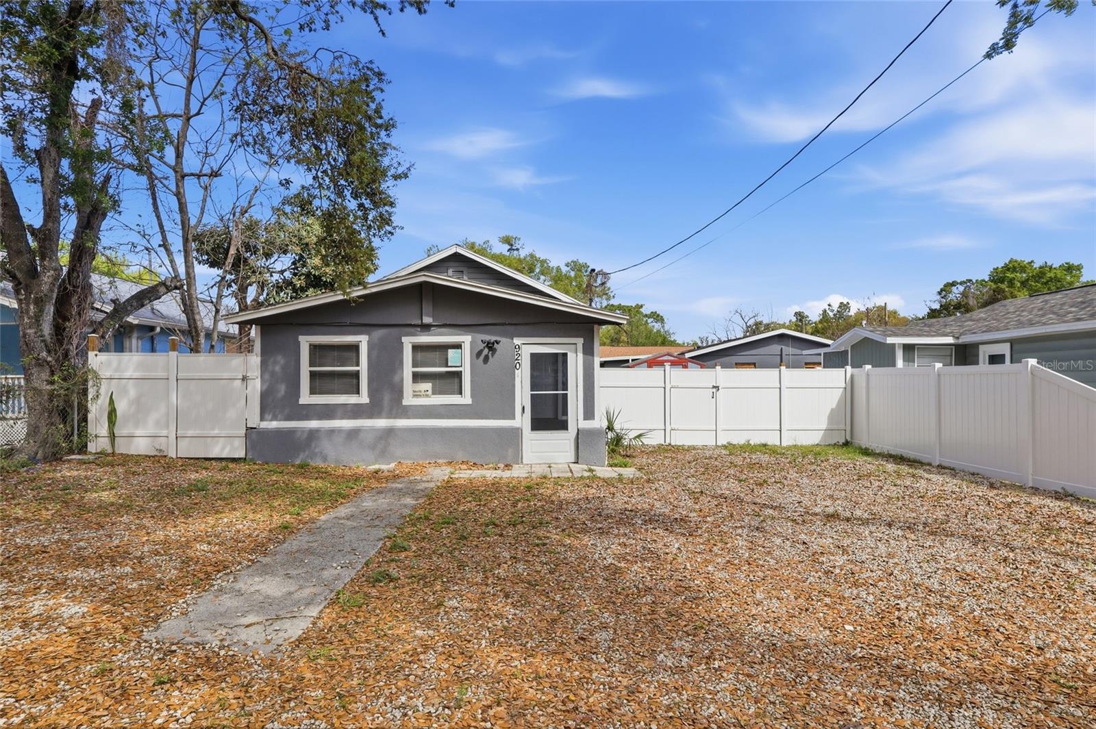 920 E ANNIE ST — photo 3