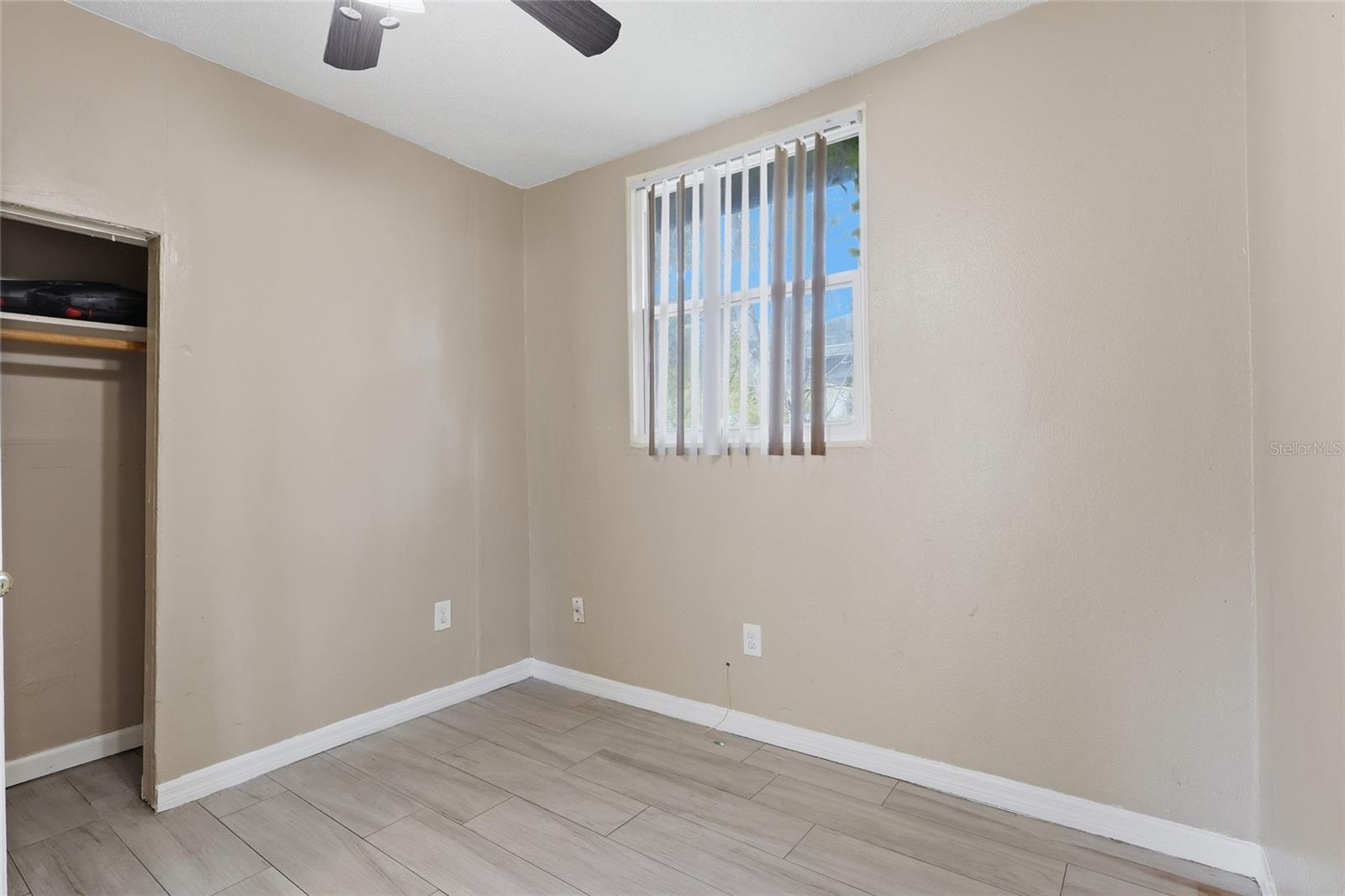 920 E ANNIE ST — photo 11