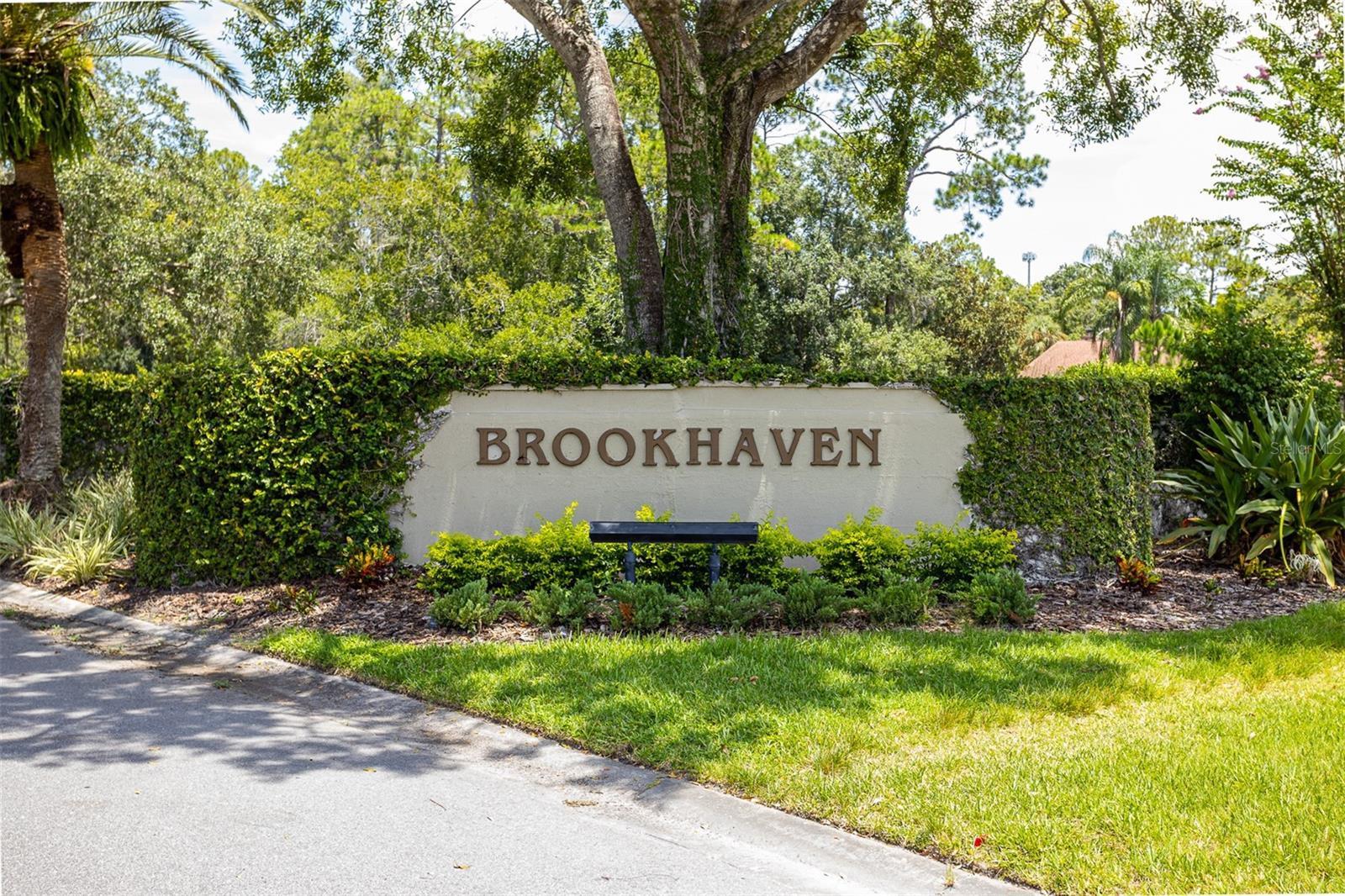 3960 MERMOOR DR — photo 34