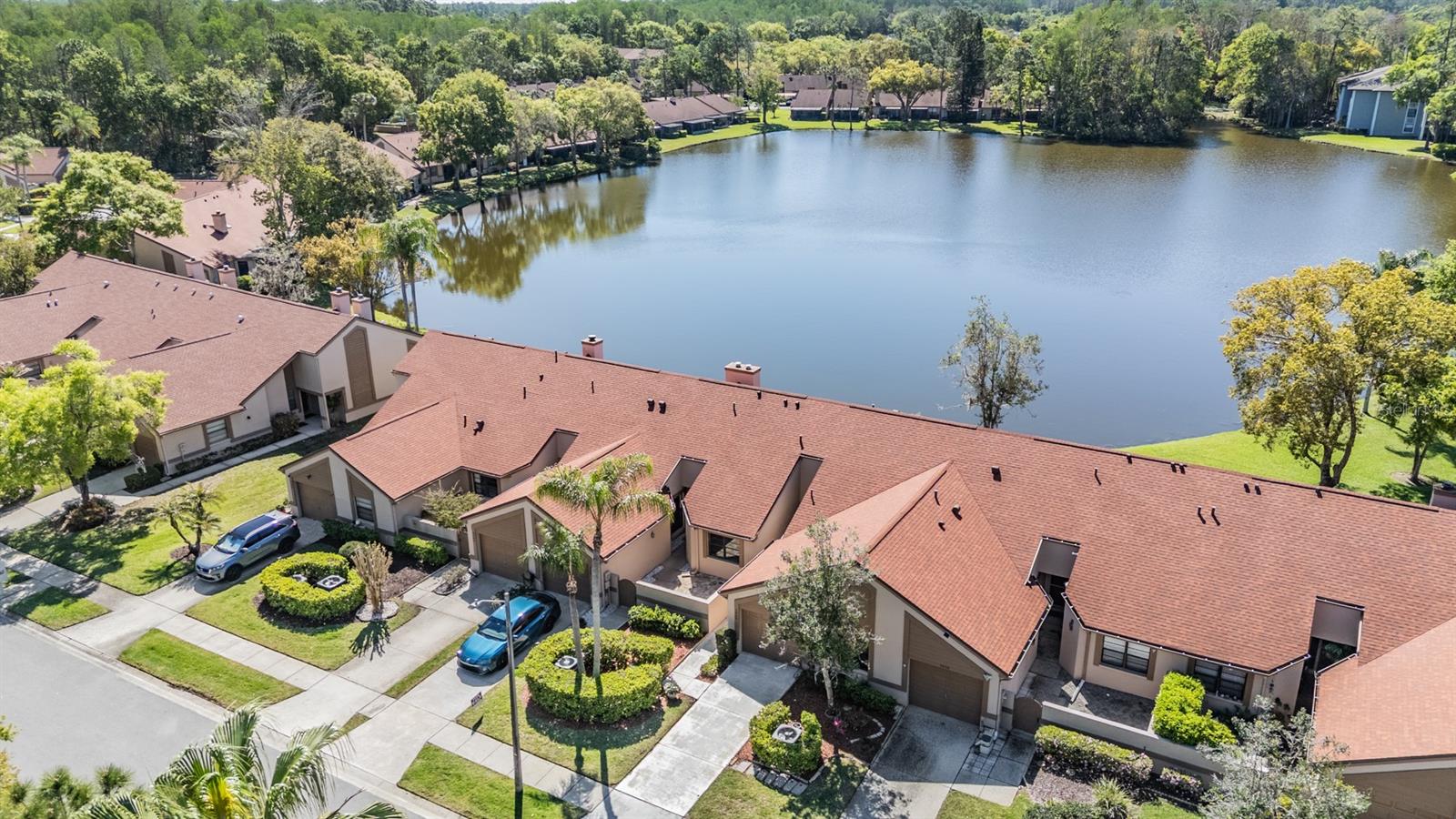 3960 MERMOOR DR — photo 33