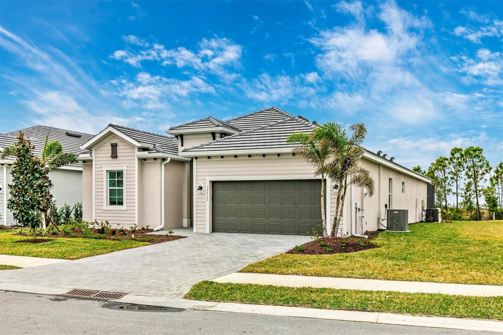12733 TULUM LOOP — photo 47