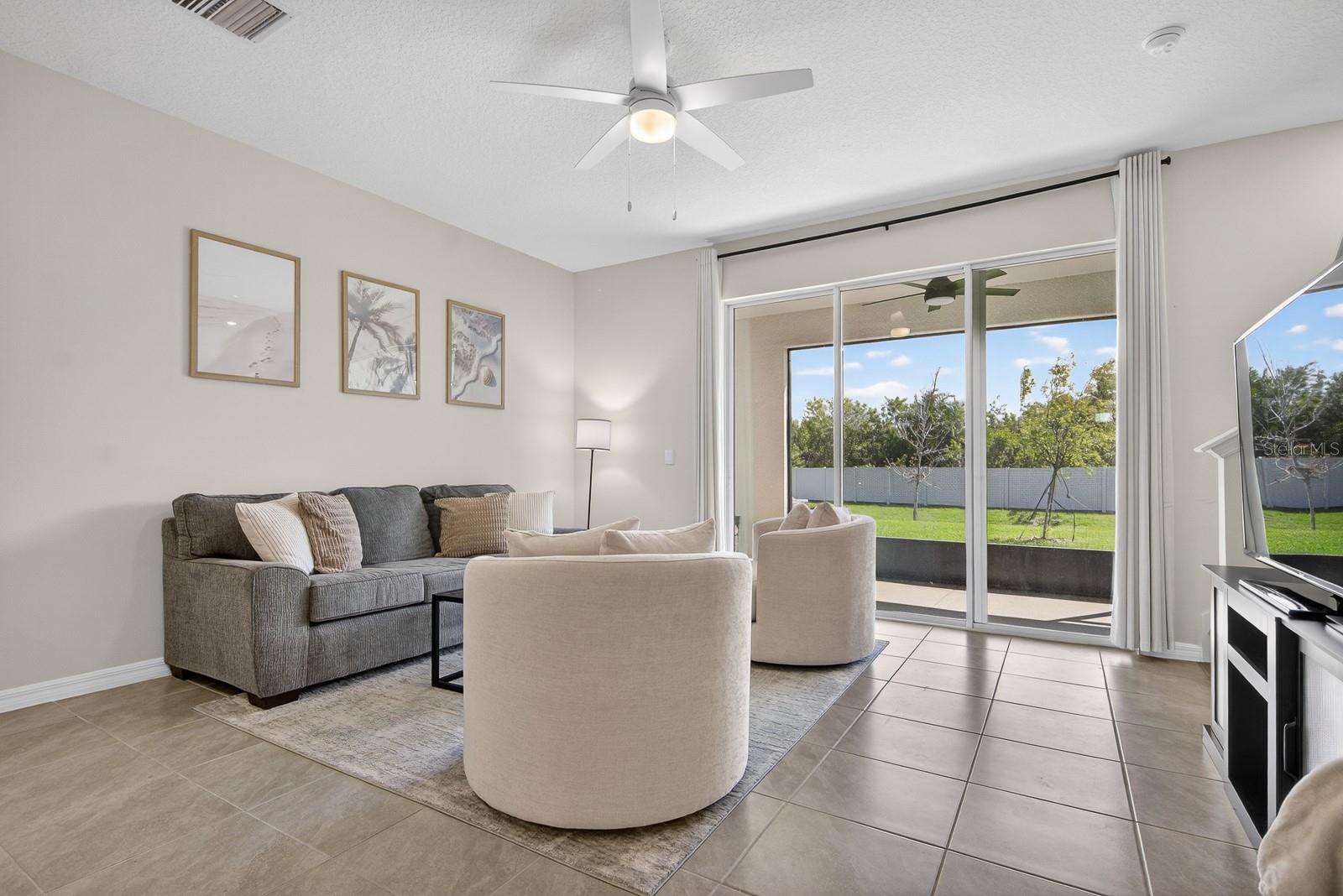 350 MANGROVE SHADE CIR — photo 13