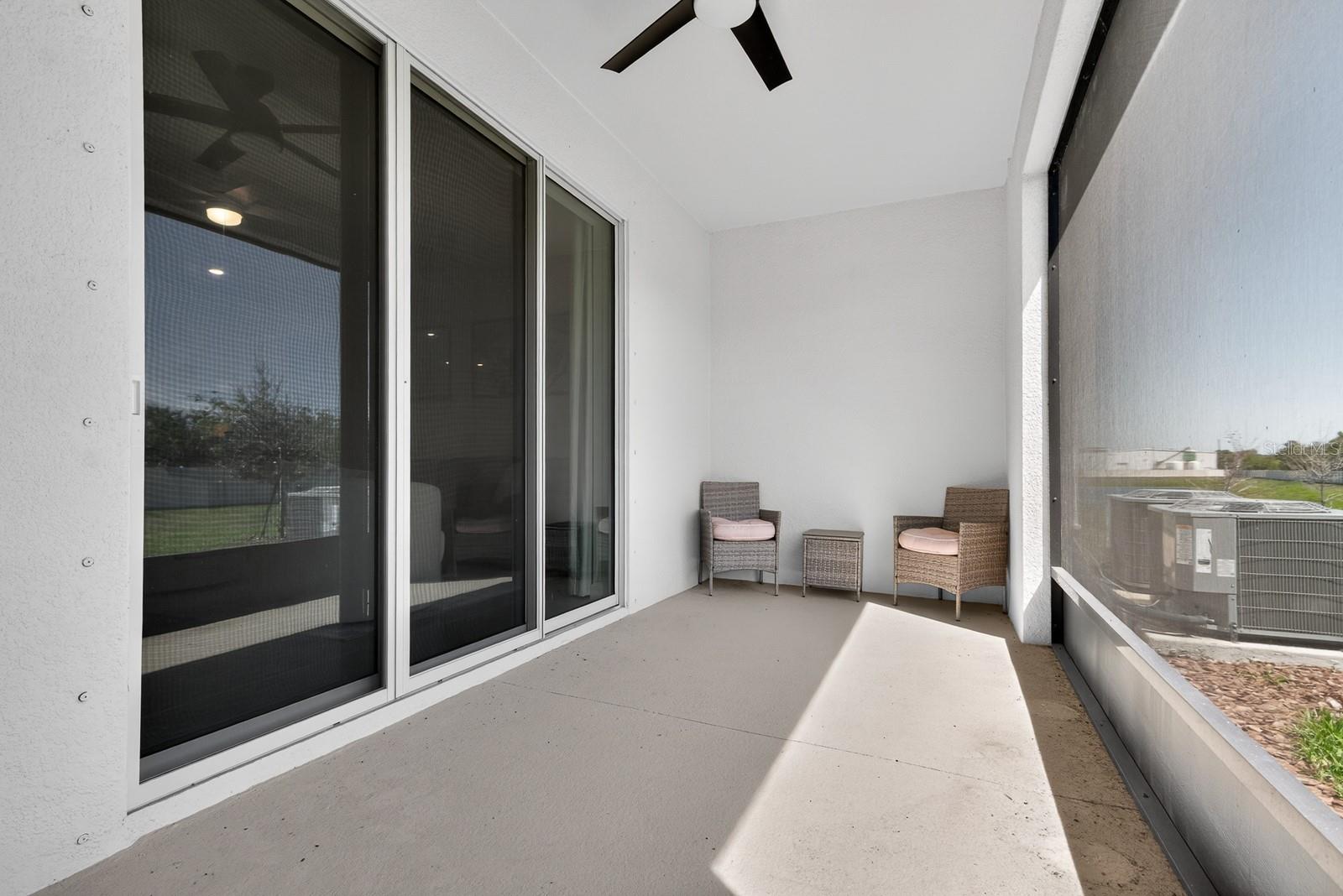 350 MANGROVE SHADE CIR — photo 26