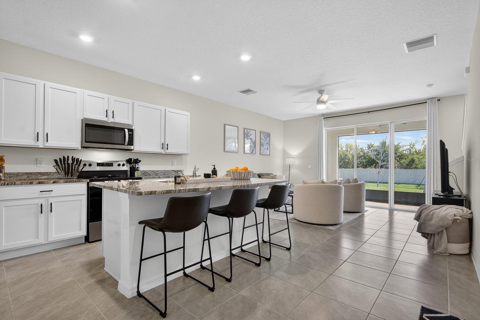 350 MANGROVE SHADE CIR — photo 4