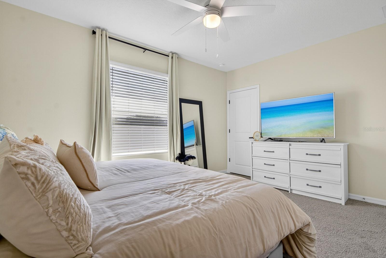 350 MANGROVE SHADE CIR — photo 16