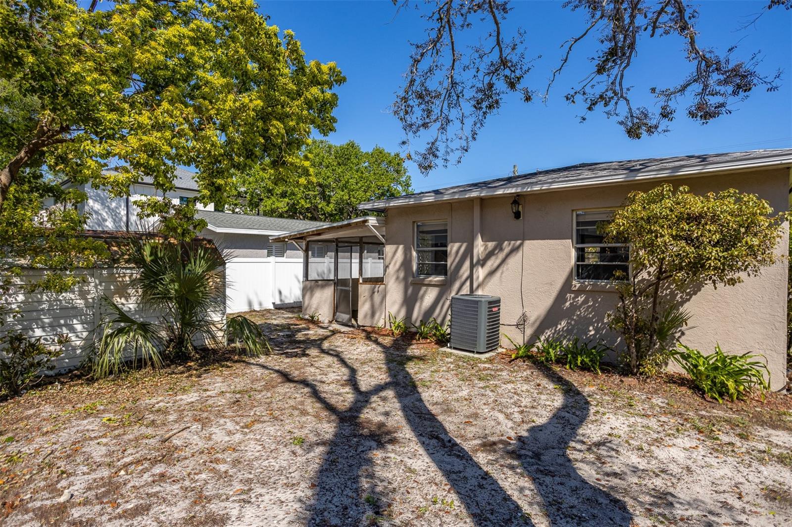 3306 W FIELDER ST — photo 16