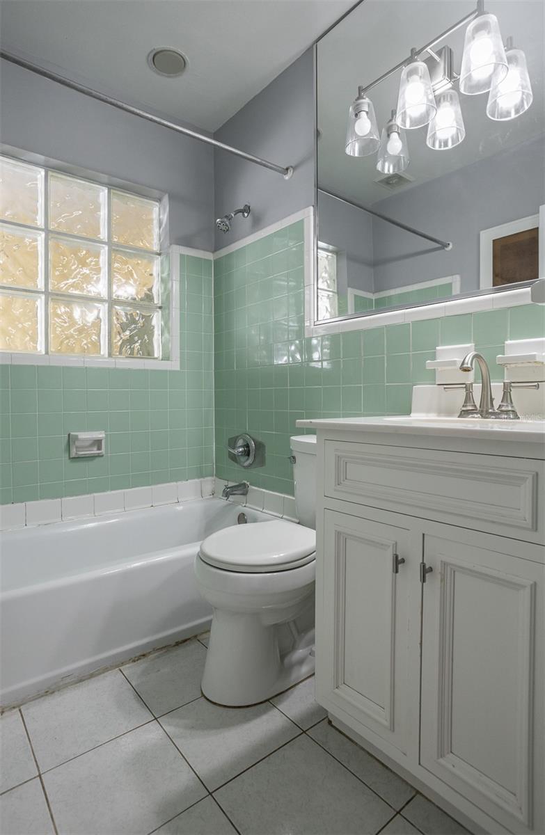 3306 W FIELDER ST — photo 11