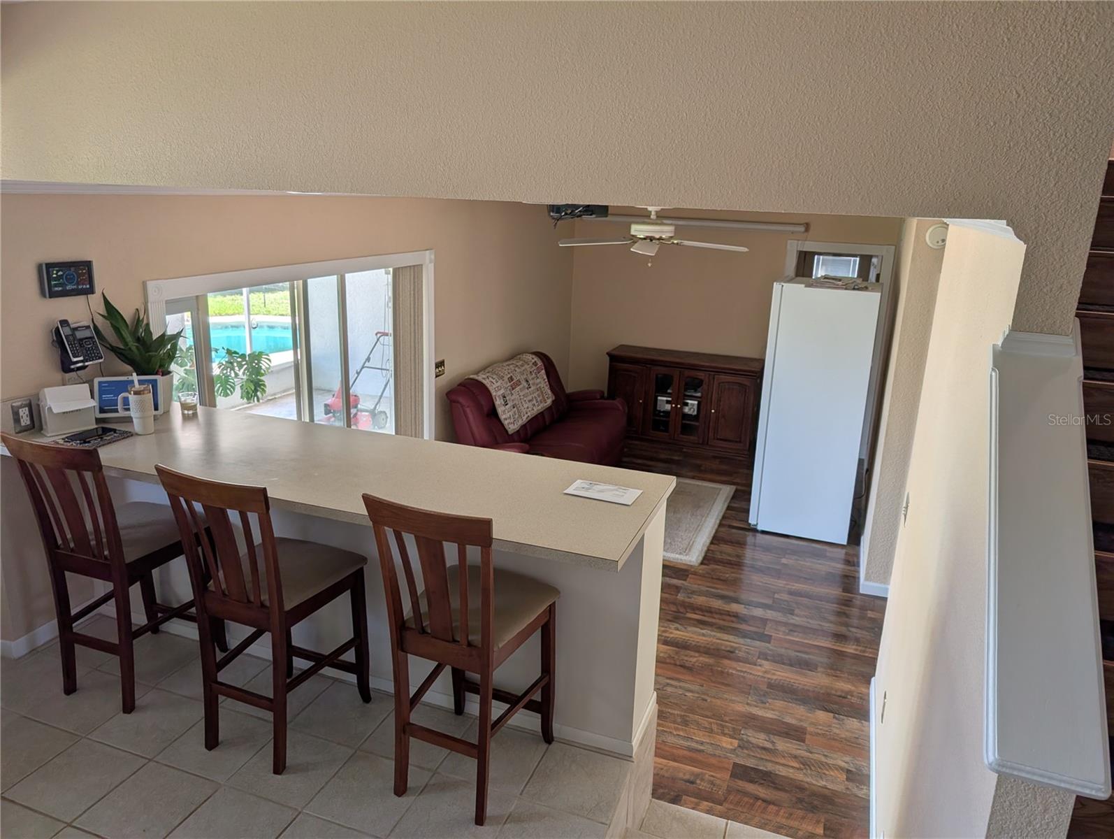 6817 MITCHELL CIR — photo 10