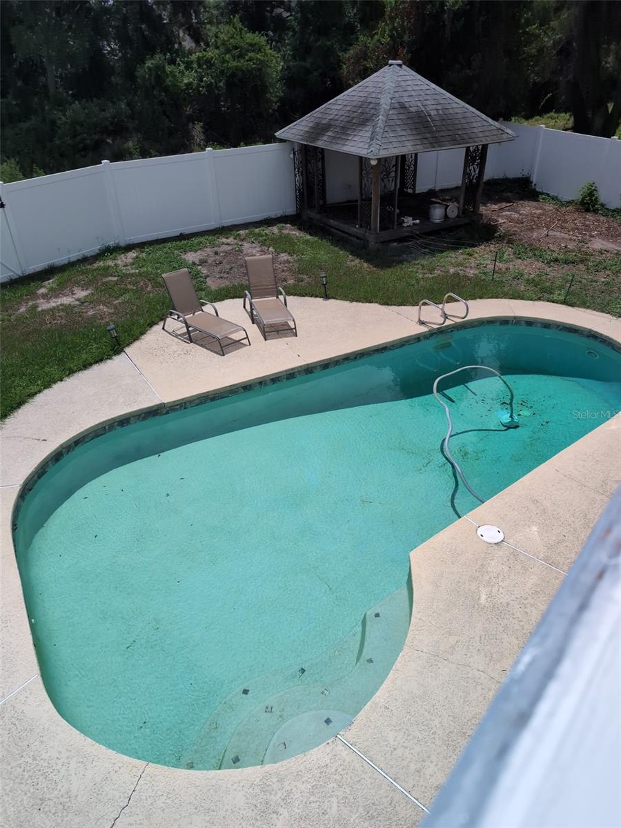 6817 MITCHELL CIR — photo 24