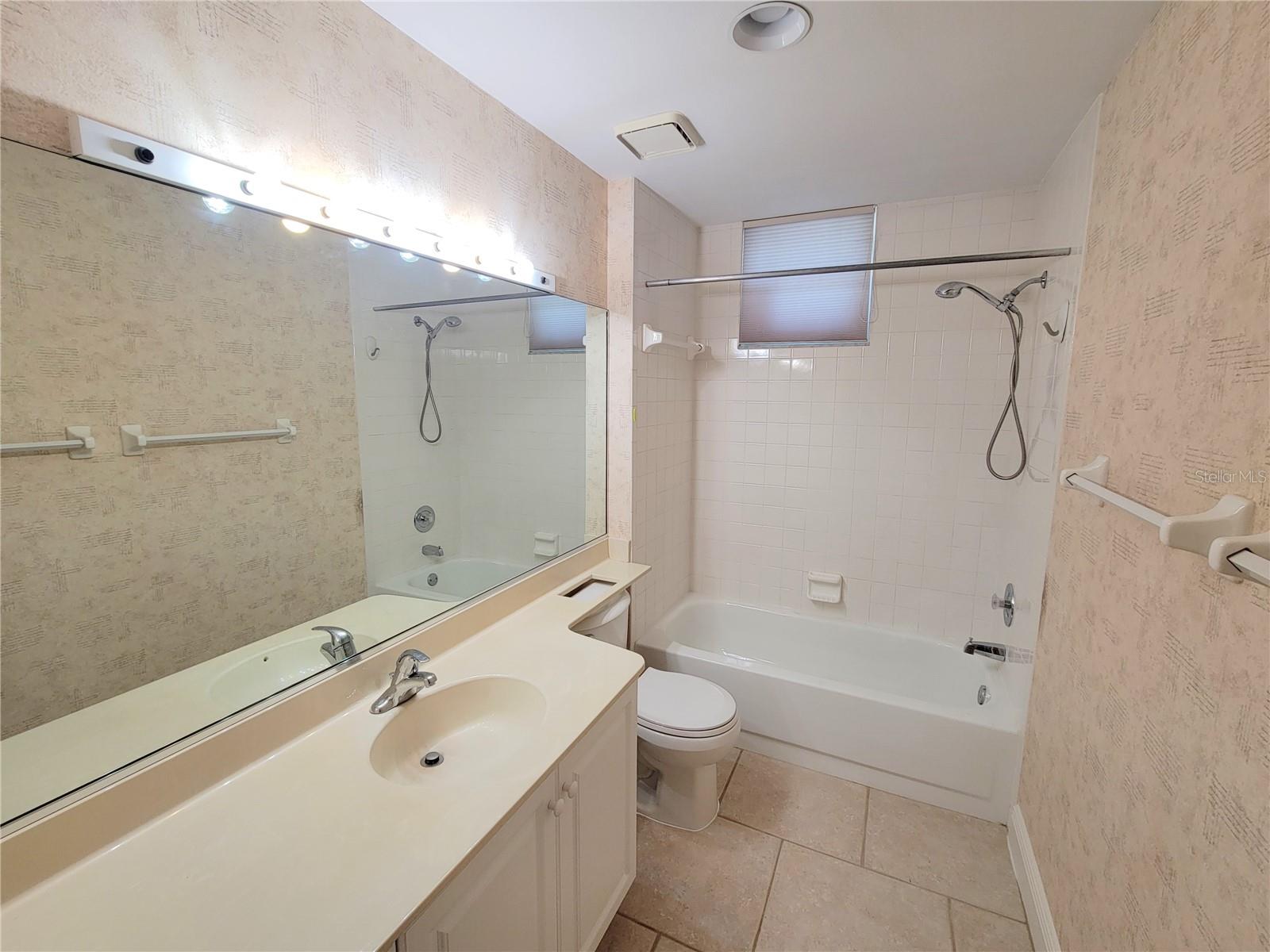 4220 PINEBROOK CIR #14 — photo 18