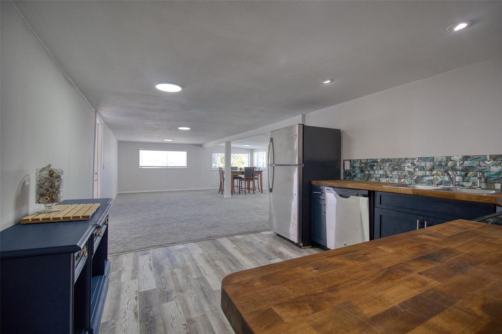 6820 SEA RANCH DR — photo 8