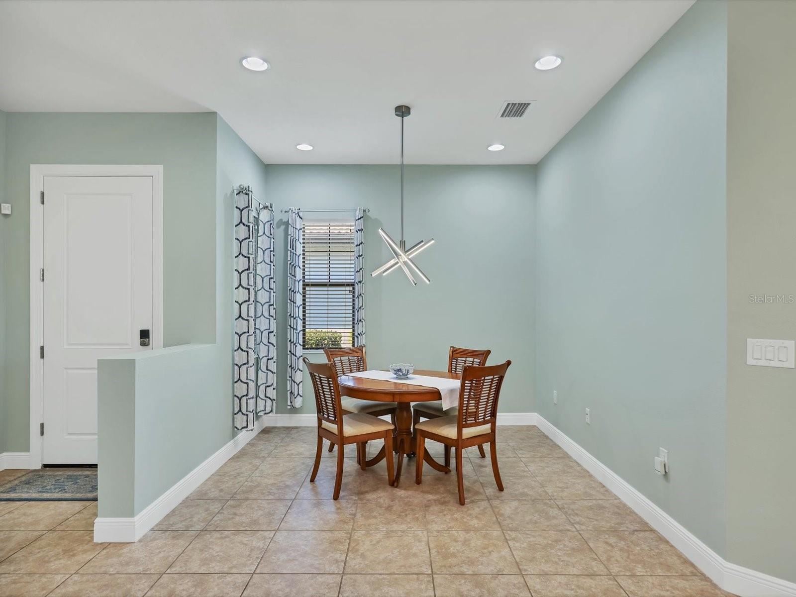 10424 CROOKED CREEK DR — photo 21