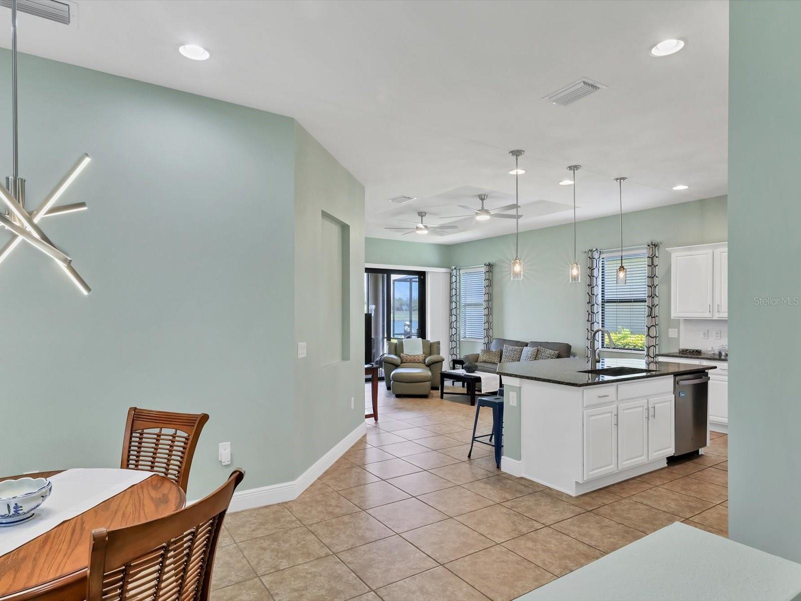 10424 CROOKED CREEK DR — photo 7